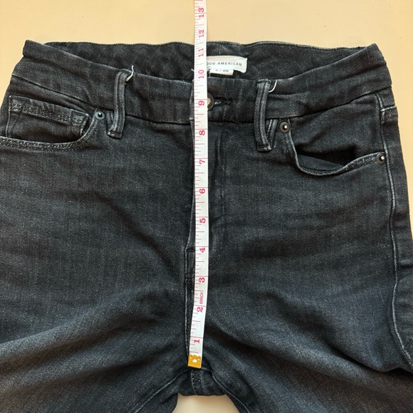 Good American Good Legs Straight Leg Split Pocket Denim Jeans Size 2/26 Black - Picture 13 of 14